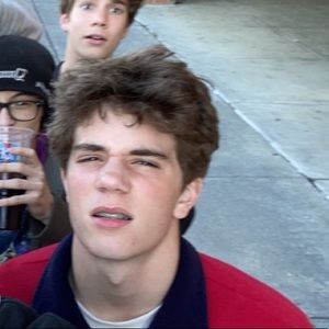 Meet your Posher, Daniel